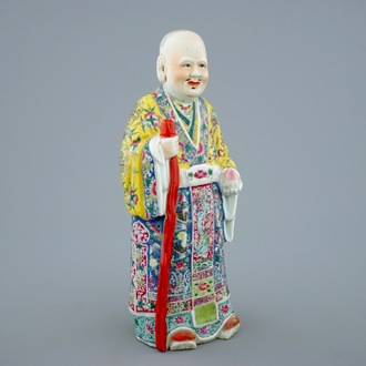 A Chinese famille rose figure of Shou Lao, 19th C.