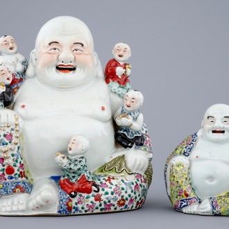 Two Chinese famille rose porcelain Buddha figures, 19/20th C.