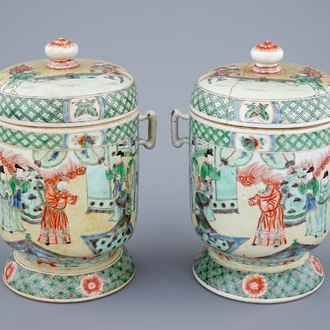 A pair of Chinese famille verte Kangxi style covered bowls, 19th C.