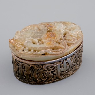 An English silver box with a Chinese mottled jade plaque as cover, 19th C.