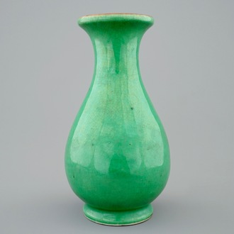 A Chinese apple green pear shaped vase, 19th C.