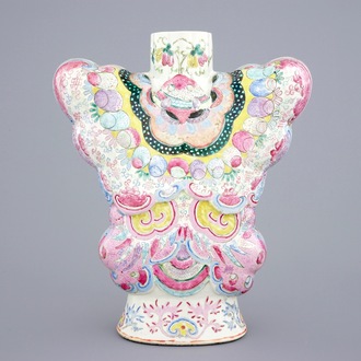 An exceptional famille rose butterfly-shaped vase, 19th C.