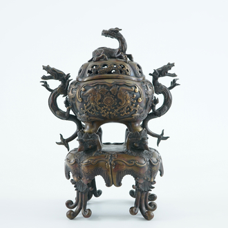 A large Japanese bronze censer on stand, Meiji, 19th C.