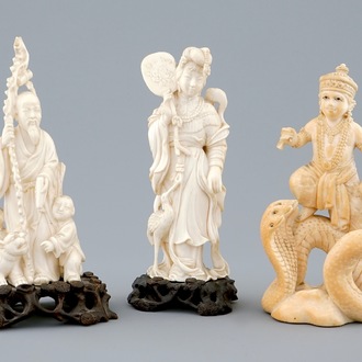 A set of 3 Chinese and Indian carved ivory figures, early 20th C.