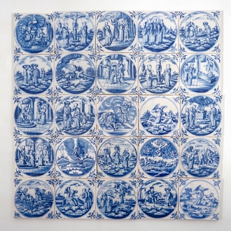Een lot van 25 blauw-witte bijbeltegels, 18e eeuw