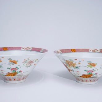 A pair of unusual Chinese famille rose conical bowls, 19th C.