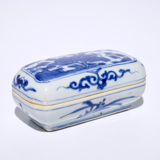 A Chinese blue and white betel nut box and cover, Ming, Wanli