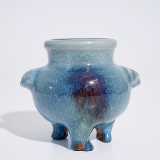 A Chinese purple-splashed jun-type tripod censer, Shiwan, 19/20th C.