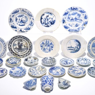 A collection of excavated blue and white Dutch Delftware and maiolica wares, 17th C.