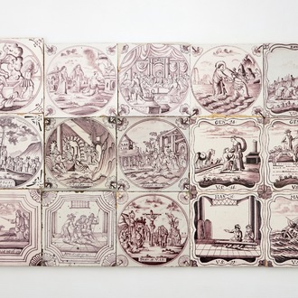Een lot van 15 mangane bijbeltegels, 18e eeuw