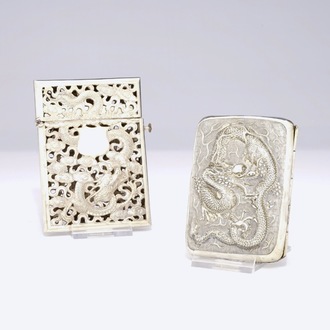 A Chinese silver card box and a cigarette case, 19/20th C.