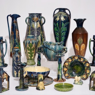 A large collection of Flemish pottery, incl. Art Nouveau examples, 20th C.