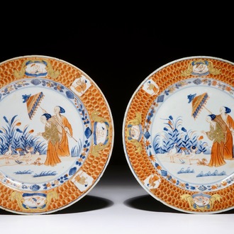 A pair of Chinese Imari plates after Cornelis Pronk: “Dames au Parasol", ca. 1736-1738