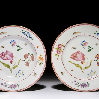 A pair of fine Chinese famille rose plates with tulips, Qianlong
