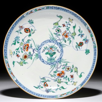 A Chinese doucai plate with floral design, Kangxi