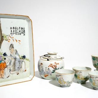 A Chinese qianjiang cai tea set with figural design, 19/20th C.