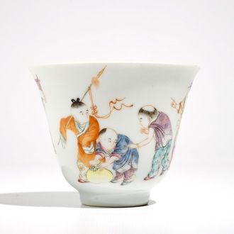 A Chinese famille rose wine cup with playing boys, Republic, 20th C.