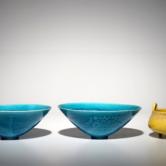 A pair of Chinese turquoise floral bowls and a yellow incense burner, Qianlong mark, 19/20th C.