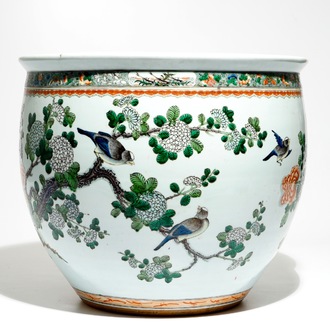 A Chinese famille verte fishbowl with birds among flowers, 19th C.