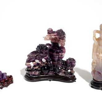 Two amethist carvings and a purple agate carving, China, 19/20e eeuw