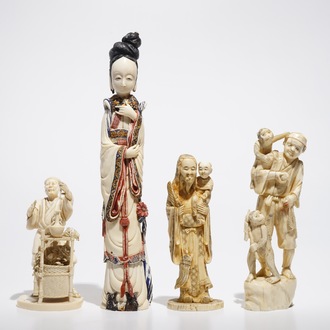 Four Chinese and Japanese ivory and bone figures and okimono, 19/20th C.