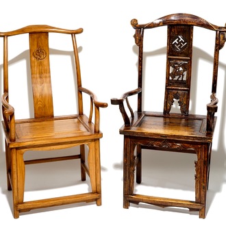 Twee Chinese olmen stoelen, 19/20e eeuw