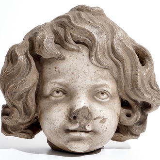 A Flemish carved marble cherub head, 16/17th C.