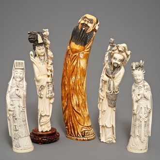 Vijf diverse Chinese ivoren figuren, 19/20e eeuw
