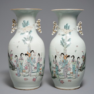 A pair of Chinese famille rose vases with ladies in a garden, 19/20th C.