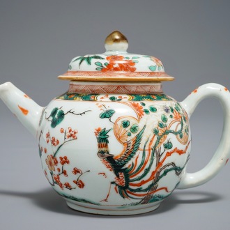 A Chinese famille verte 'Phoenix' teapot and cover, Kangxi