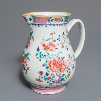 A Chinese famille rose ewer with floral design, Yongzheng