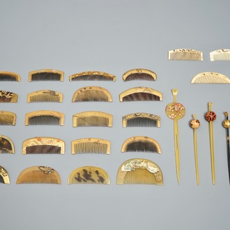 A collection of 42 Japanese ivory and lacquer Kushi combs and 18 Kougai hair pins, Meiji, 19th C.