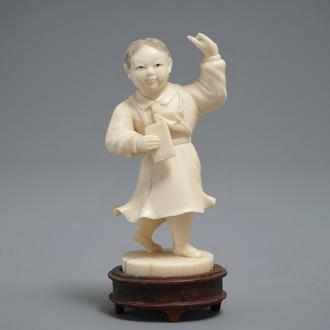 A Chinese carved ivory model of a girl, 1st half 20th C.