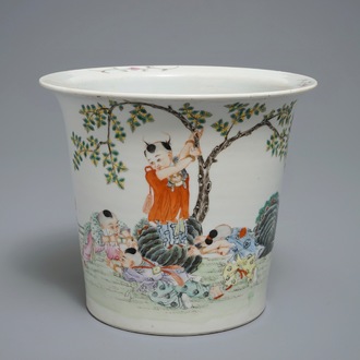 A Chinese famille rose flower pot with playing boys, Ju Ren Tang mark, Republic, 20th C.