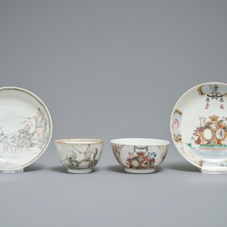 Deux tasses et soucoupes en porcelaine de Chine famille rose et grisaille, Qianlong