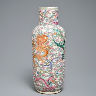 A Chinese famille rose dragon vase, 19th C.