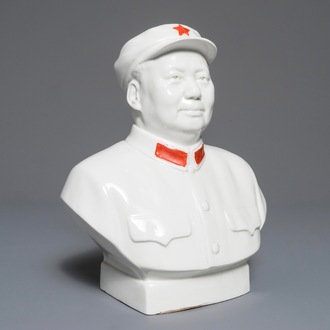 Un buste de Mao Zedong en porcelaine de Chine, 2ème moitié du 20ème