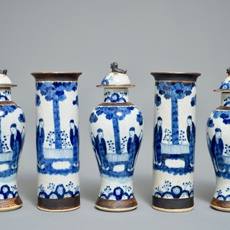 A Chinese Nanking crackle glazed blue and white five-piece garniture, 19/20th C.