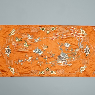 A Chinese silk embroidery with mandarin ducks and a group of smaller embroideries, 19/20th C.