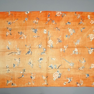 A collection of Chinese silk embroideries, 18/19th C.
