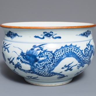 A blue and white Chinese censer with dragons chasing the pearl, Kangxi
