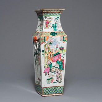 A square Chinese famille rose vase with figures, 19th C.