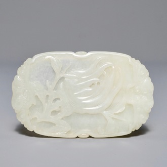 Een Chinees reliëf in witte jade met een Boeddha's hand, 19e eeuw