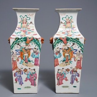 A pair of square Chinese famille rose vases, 19th C.