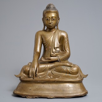 An inscribed bronze figure of Buddha, Burma, 19th C.