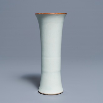 A Chinese blanc de Chine vase with underglaze design, Transitional period