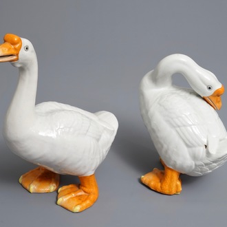 A pair of Chinese models of geese, Qianlong/Jiaqing