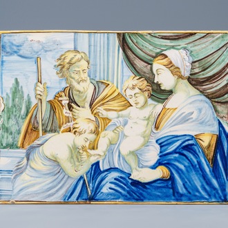Une plaque en majolique italienne à décor de l'Adoration, Castelli, 18ème
