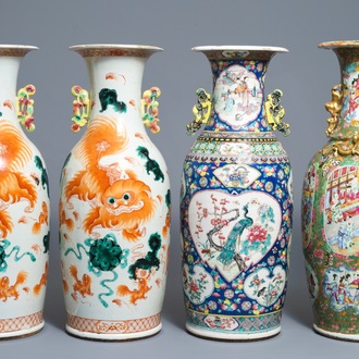 Une paire et deux vases en porcelaine de Chine famille rose, 19ème