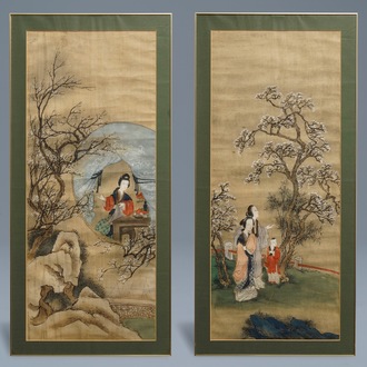 Ecole chinoise: Deux paysages aux femmes et pivoines, encre et couleur sur soie, 18/19ème